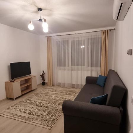 Comodo Apartment Turda Esterno foto