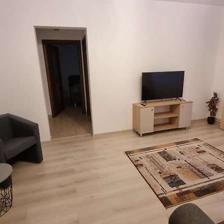 Comodo Apartment Turda Esterno foto
