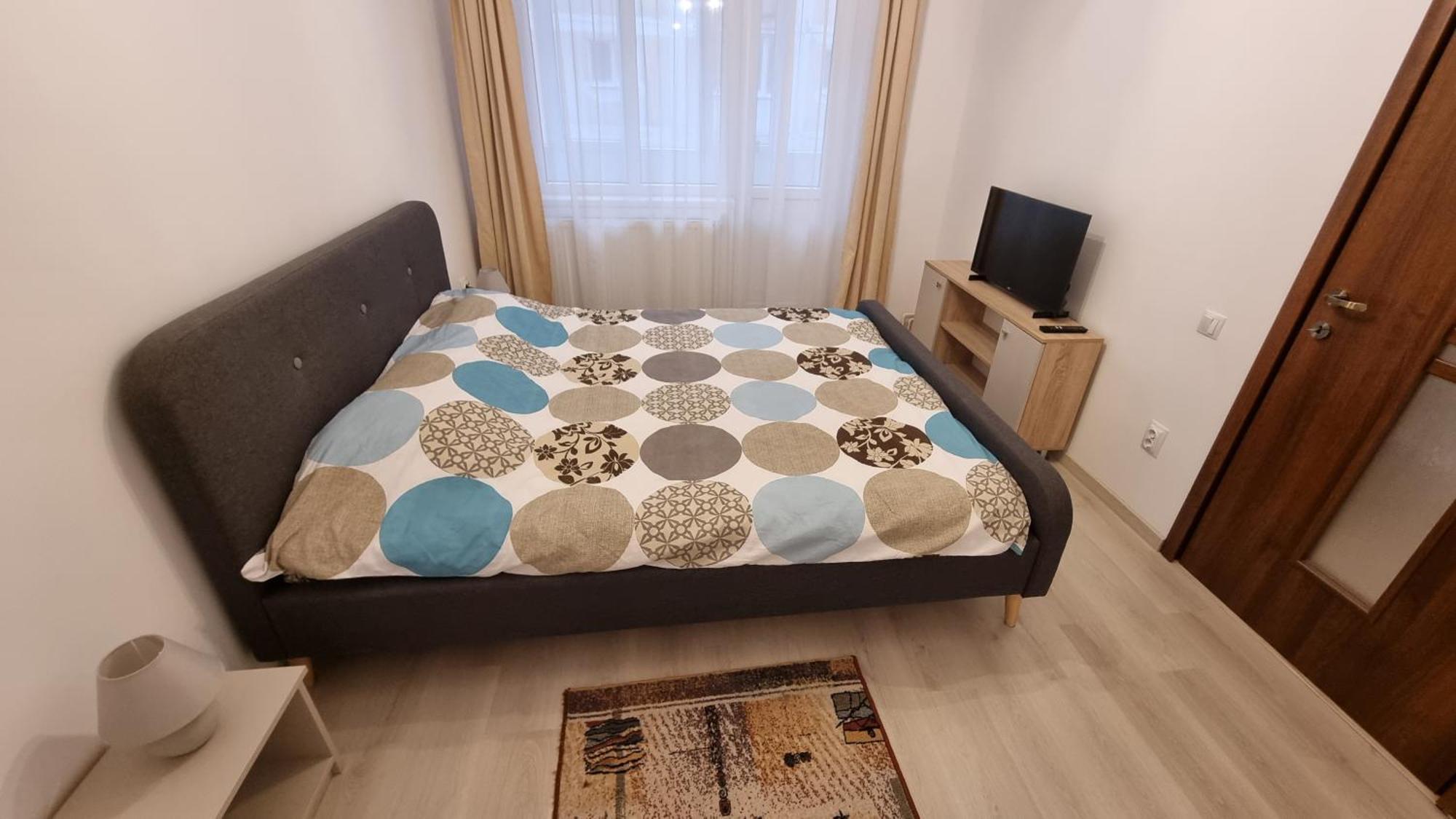 Comodo Apartment Turda Esterno foto