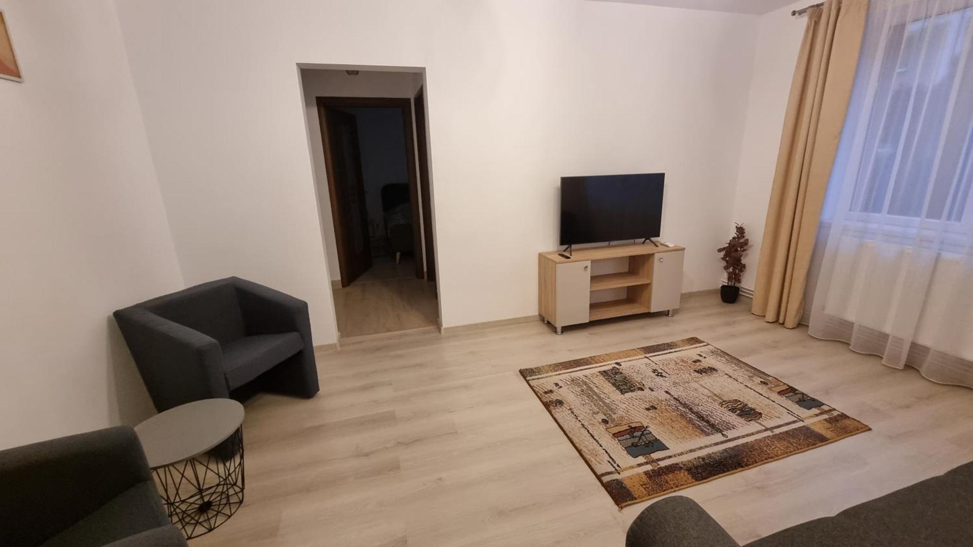 Comodo Apartment Turda Esterno foto